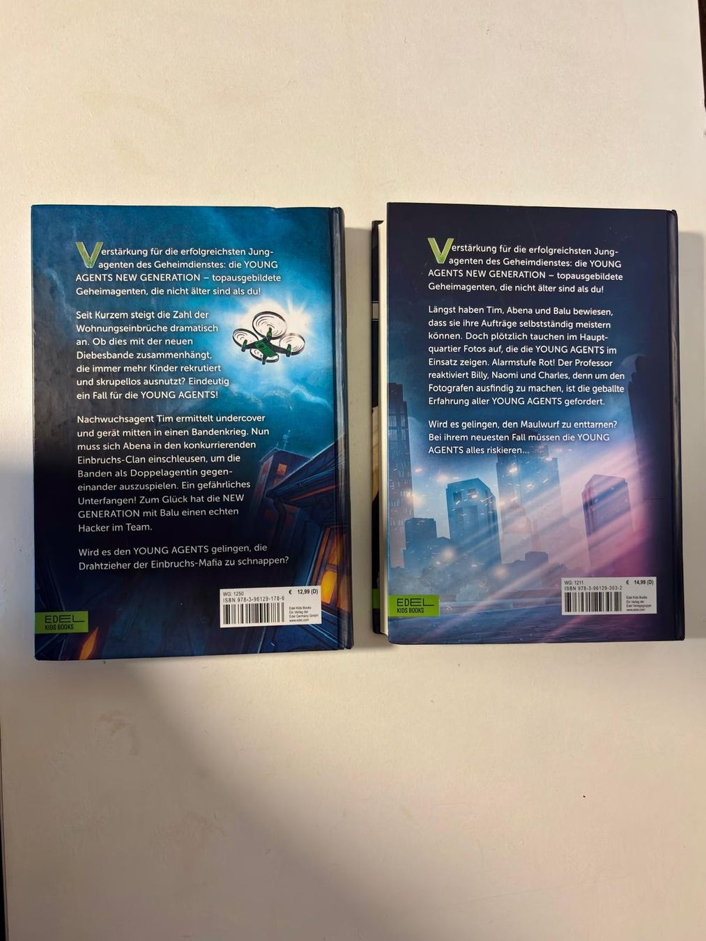 Libri: Young Agents New Generation, 2 Bücher – Nuovo (secondo la descrizione) da Langnau am Albis venduto da eyl_8bts 1