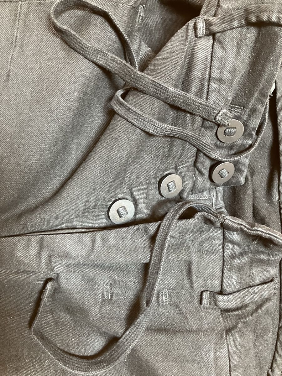 Pantaloni: Boris Bidjan Saberi Hose – Usato da Maracon venduto da hue_6sb7 3