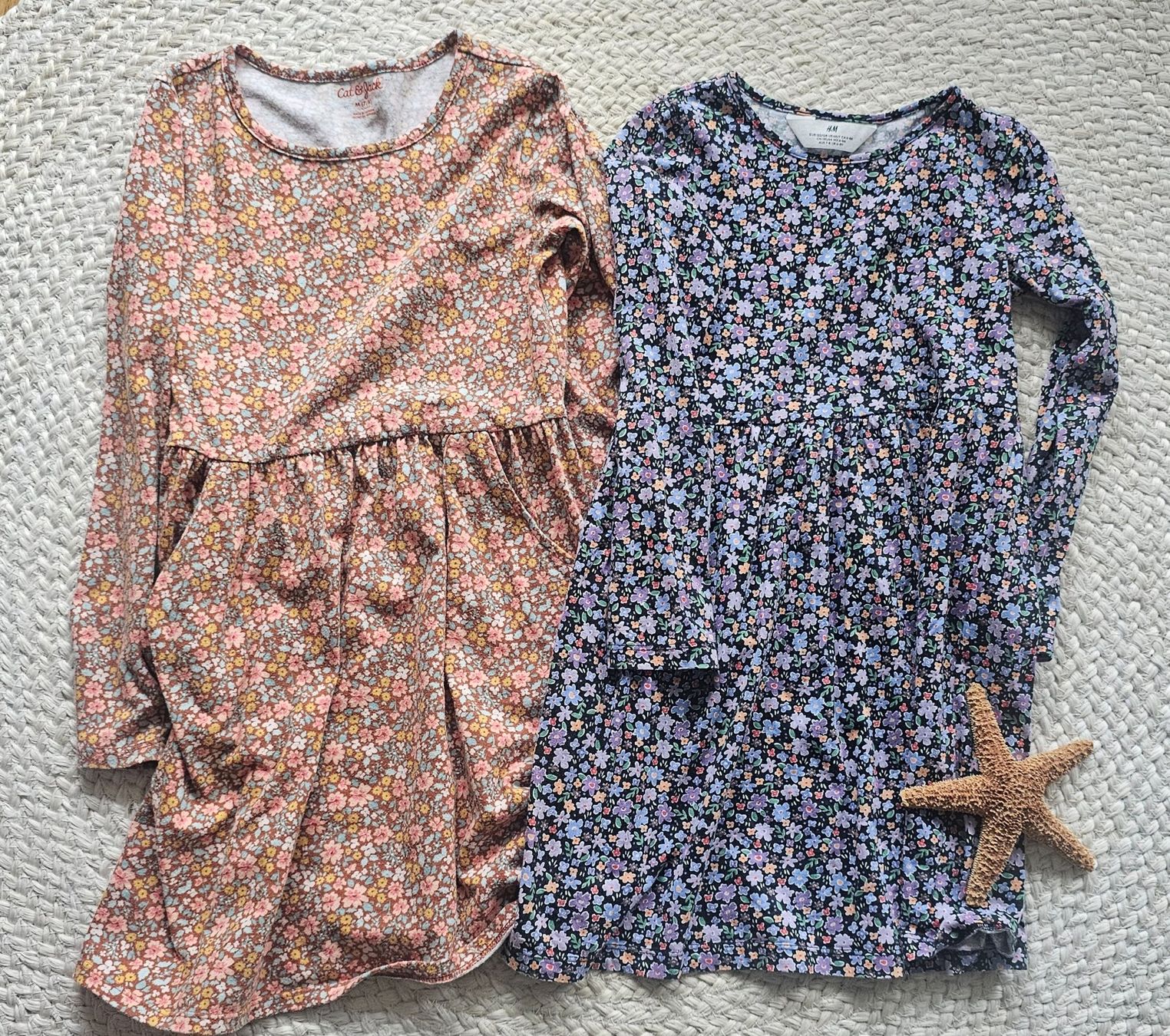 Robes et jupes: Langarm Kleider 122/128 – D'occasion à Thun par ninuschga