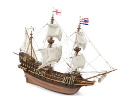 Maquette bateau en bois à monter soi-même "GOLDEN HIND"