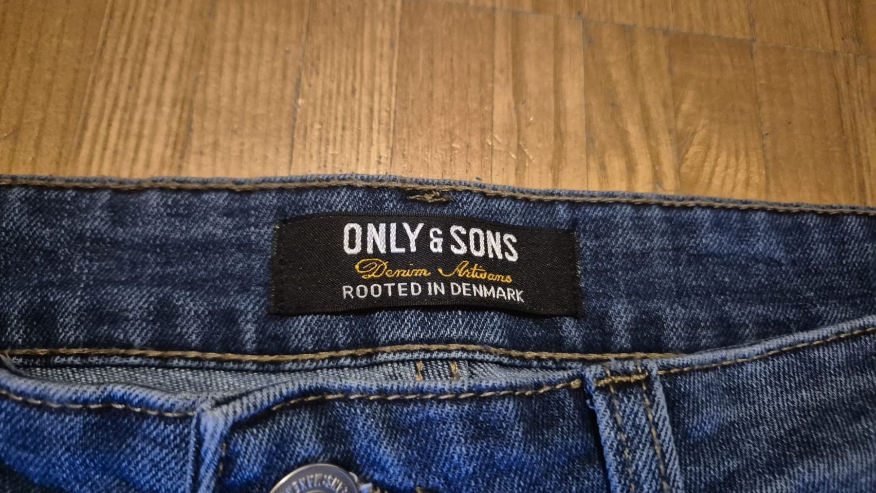 Jeans: Only&Sons ONSWEFT 2 PACK Jeans Shorts medium blue/light blue – Neu (gemäss Beschreibung) aus Egg b. Zürich von yan_6728 6