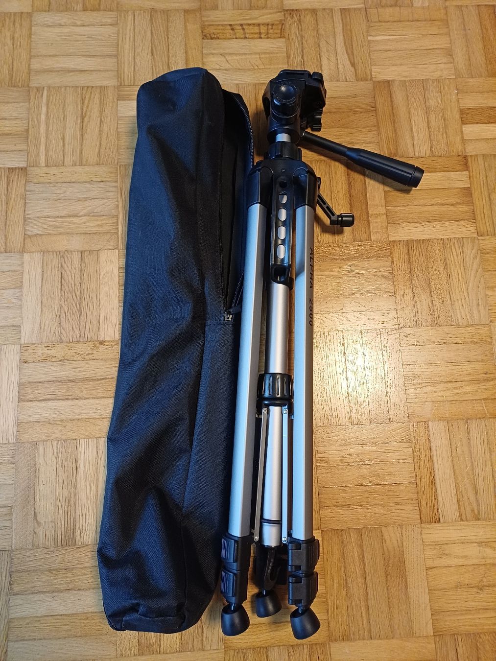 Sonstiges Zubehör: Cullmann Stativ – Neu (gemäss Beschreibung) aus Kriens von MiPa.