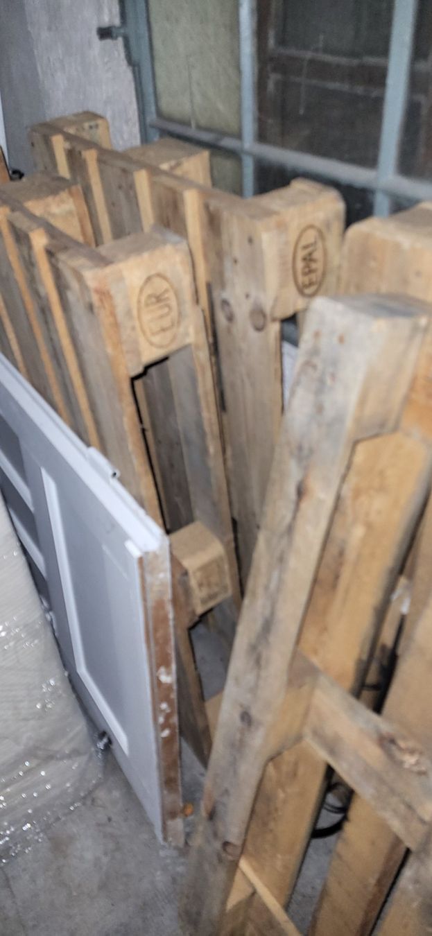 Pallets: Palettes EURO – Usato da La Chaux-de-Fonds venduto da mrd_9r7l 1