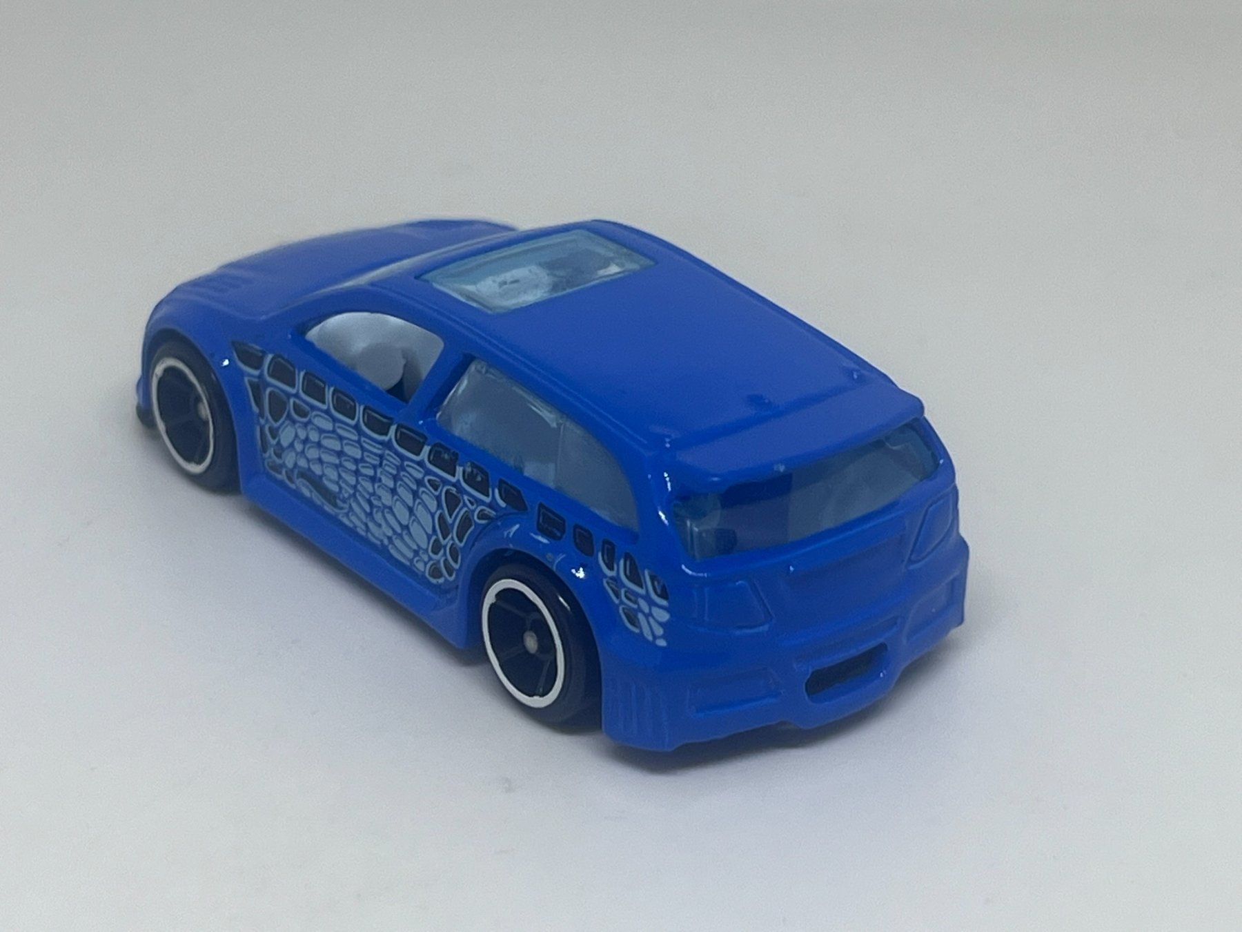 Hot Wheels Voitures modèles: Hot Wheels Audacious #106 – D'occasion à Wildegg par LaaBoutique 2