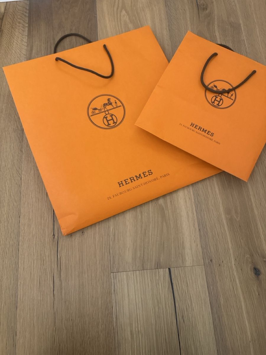 Borse: Originale Hermes Papiertaschen, 2 Stk. - Top Zustand! – Usato da Lachen SZ venduto da LuganoLugano