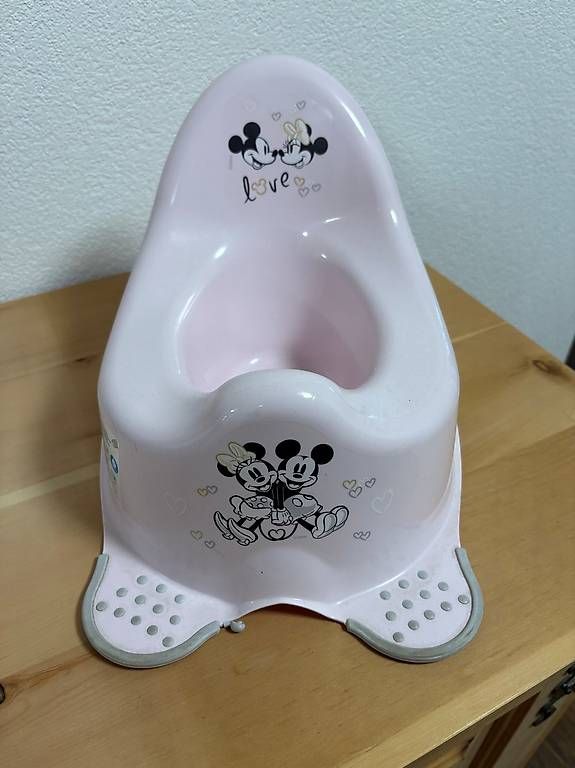 WC: Häfi / Töpfchen – Usato da Rütschelen venduto da Rotkorn
