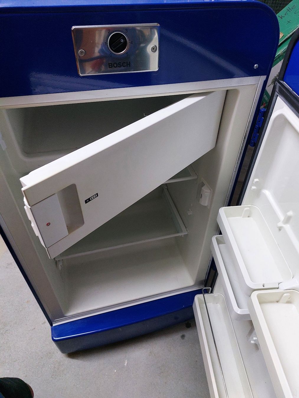 Bosch Kühlschrank: GELEGENHEIT – Gebraucht aus Schwyz von mbird7 3