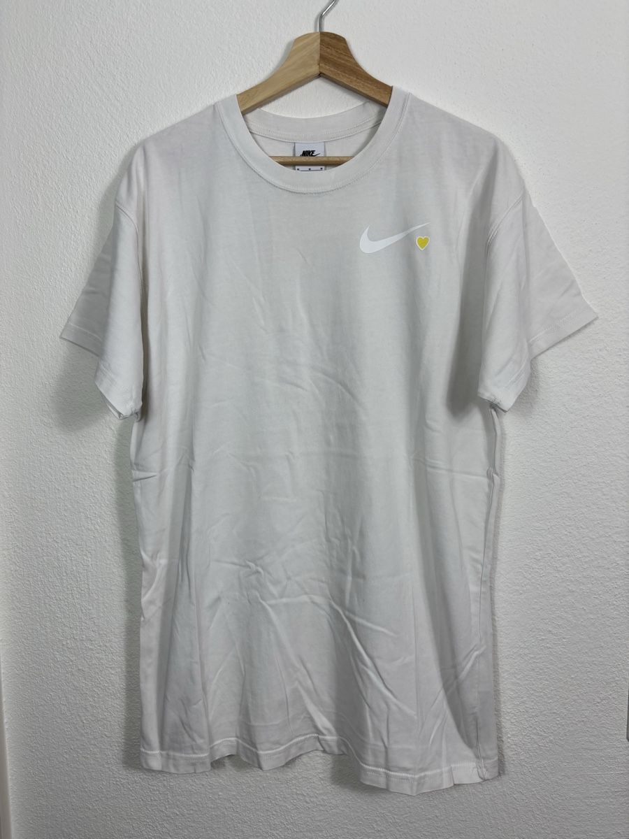 Nike T-shirts: Nike Shirt – D'occasion à Solothurn par skillsine