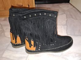 Schwarze Fransenstiefel, Grösse 38