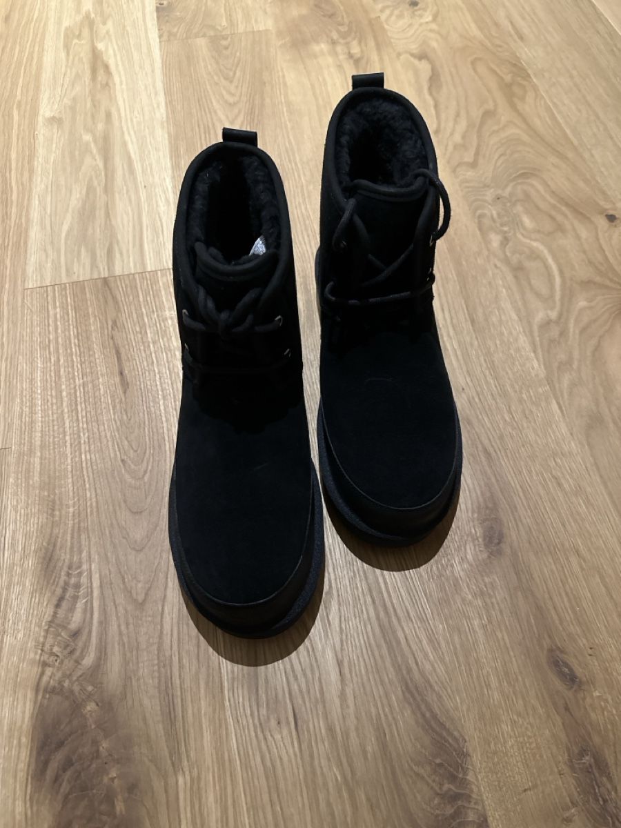 Ugg Scarpe da uomo: UGG Winterstiefel Schnürschuh neu – Nuovo e nell'imballaggio originale da Kreuzlingen venduto da PreLovedFashion 1