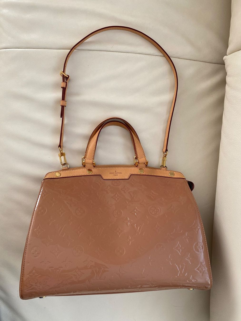 Louis Vuitton Taschen für Damen: LOUIS VUITTON Brea GM Rose Velours Monogram Vernis – Neu (gemäss Beschreibung) aus Winkel von ferrari2022 2