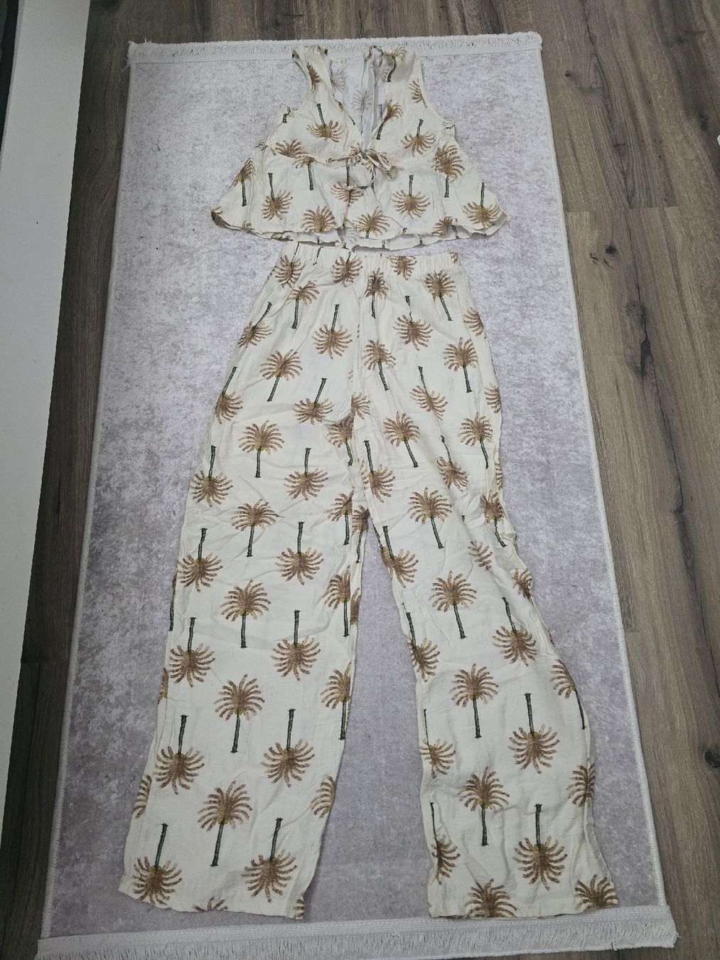 Shein Kleiderpakete: Ensemble pantalon – Neu (gemäss Beschreibung) aus Tramelan von Andreia25