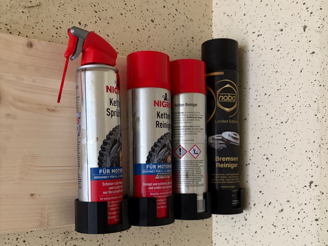 Supporti a parete: Halterung Spray – Nuovo e nell'imballaggio originale da Uetliburg SG venduto da Pixel_Forge