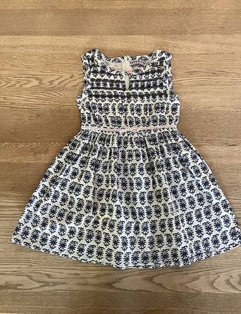 Robe Sfera collection 6-7ans
