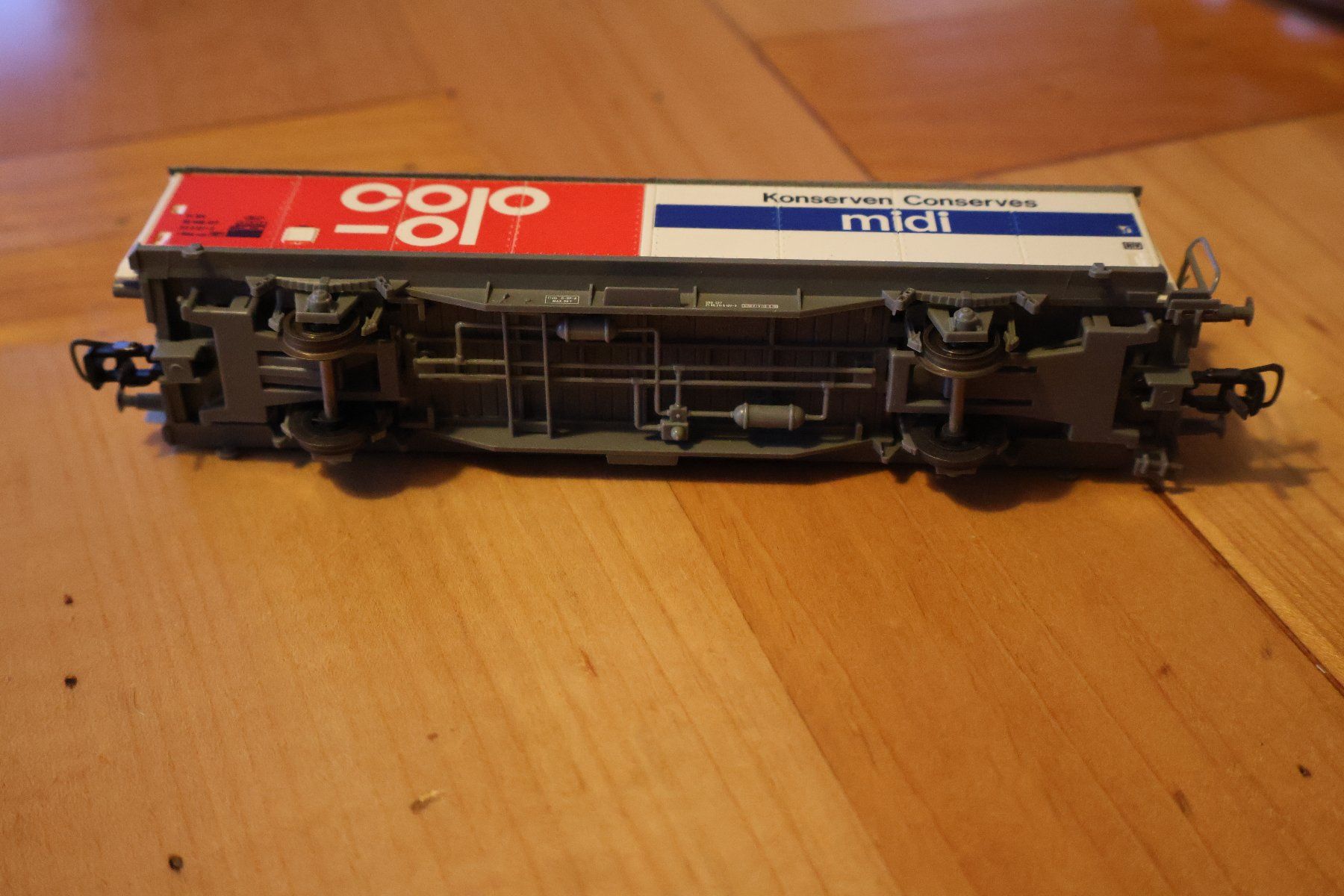 Roco Modellini di ferrovie: Roco Coop Güterwagen – Usato da La Tour-de-Peilz venduto da valoute 2