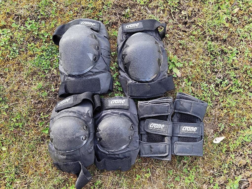 Protezioni & Imbottiture: Inlineskates & Schoner – Usato da Bad Zurzach venduto da Teno_53 4