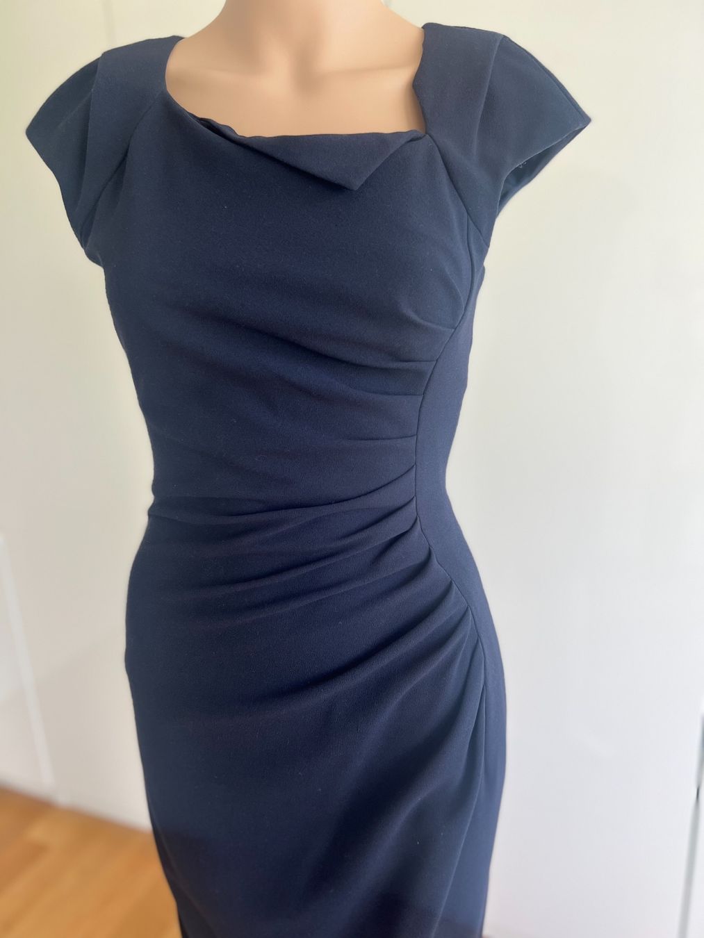 Vestiti: Kleid von L.K. Bennett – Usato da Thalwil venduto da GerSutter 1