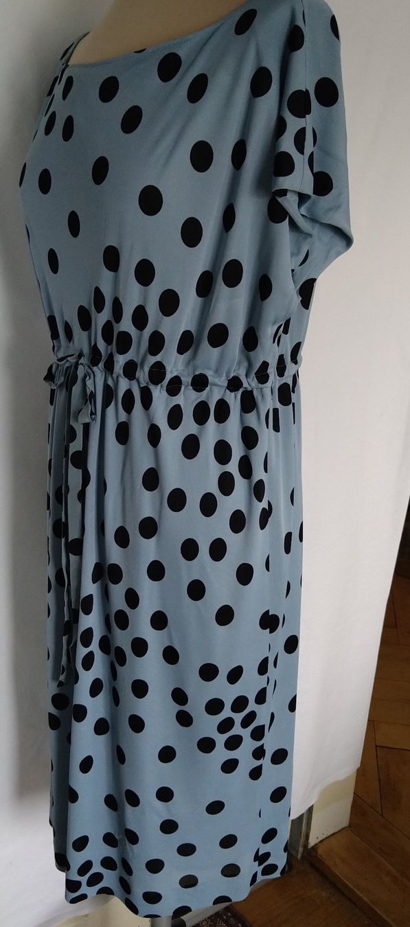 Moschino Kleider: Kleid von Moschino, Gr. 44 – Neu (gemäss Beschreibung) aus Degersheim von 191maschina46 1