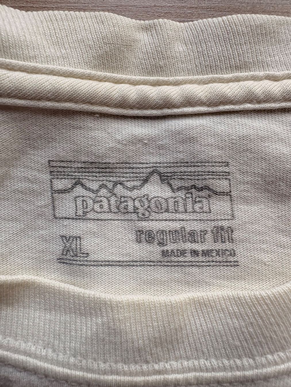 Patagonia T-Shirts: Patagonia Longsleeve – Gebraucht aus Wigoltingen von _vntg_ 2