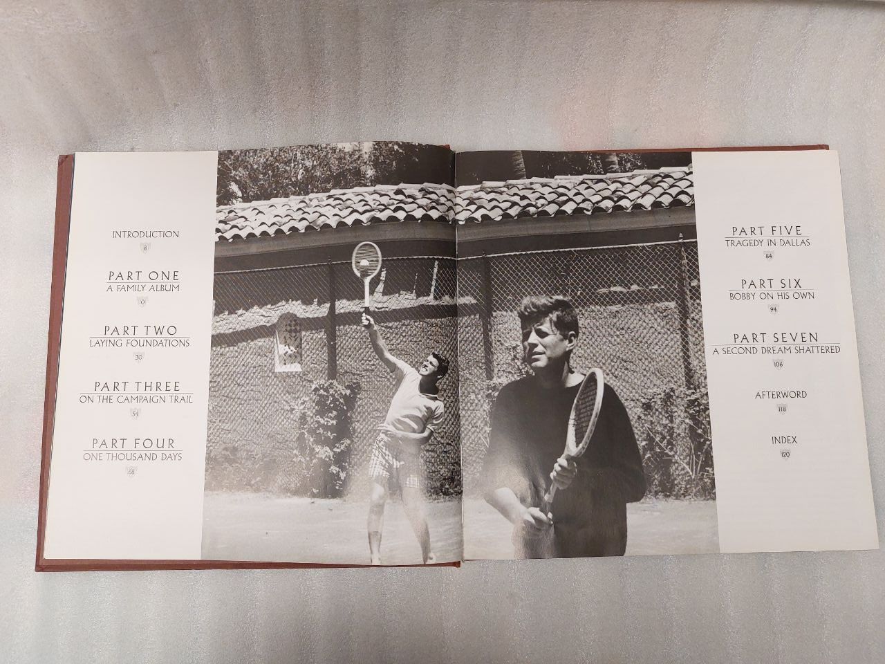 Bücher: Jack and Bobby Kennedy - Book by Tom Murphy – Gebraucht aus Pambio Noranco von TREBORLOP 1