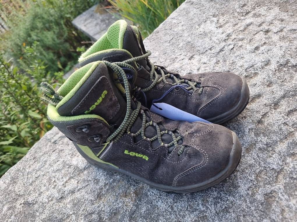 Scarpe per ragazzi: Kinderwanderschuhe von Lowa, Grösse 35 – Usato da Ennetbaden venduto da Dany_M 2