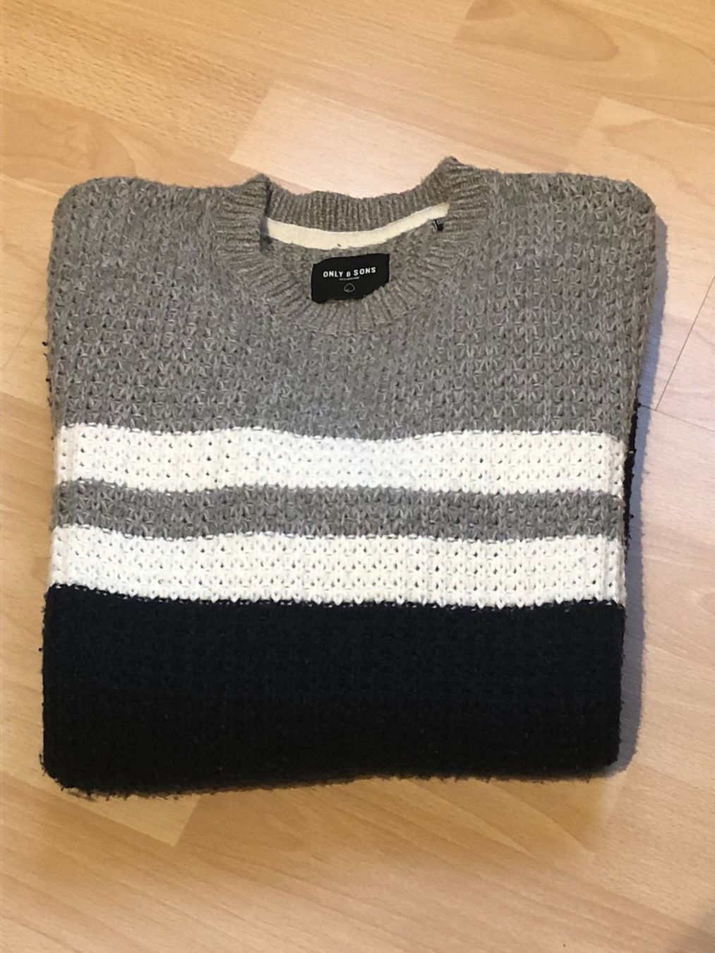 Only Pullover & Sweatshirts: Pullover, ONLY&SONS Gr.M – Gebraucht aus Jona von ASMARADO 1