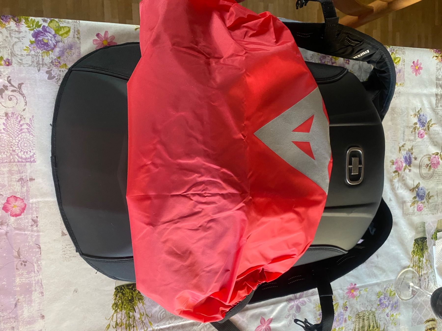 Dainese Zaini: sac à dos à coque Dainese – Usato da meyrin venduto da irene014 5