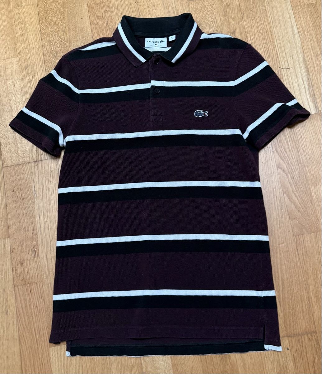 Lacoste Polos: Lacoste Poloshirt in Gr.S – D'occasion à Pfäffikon SZ par dom_6zfl