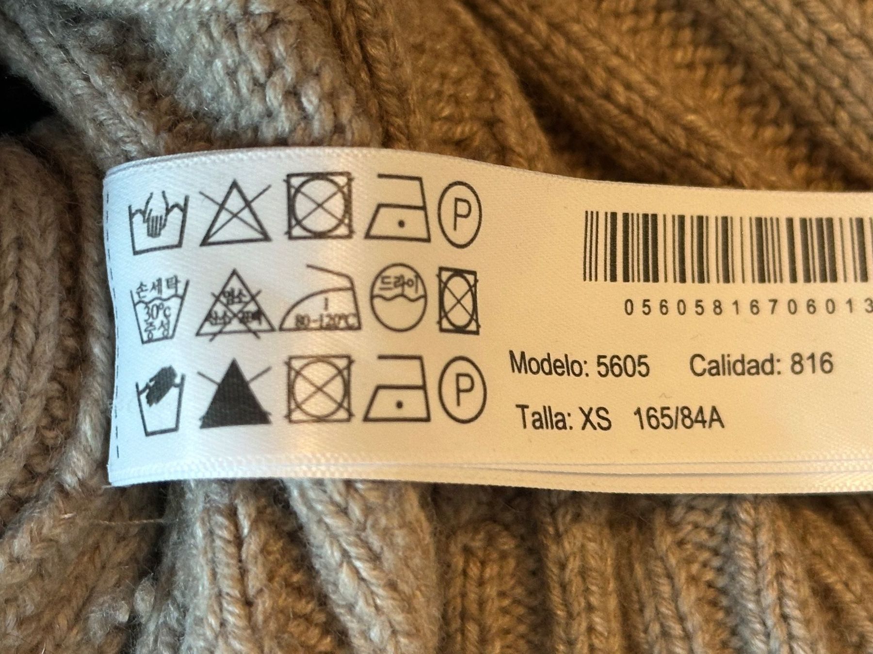 Massimo Dutti Pullover & Sweatshirts: Damen Strickpullover Massimo Dutti beige – Gebraucht aus Bülach von Jubet 4