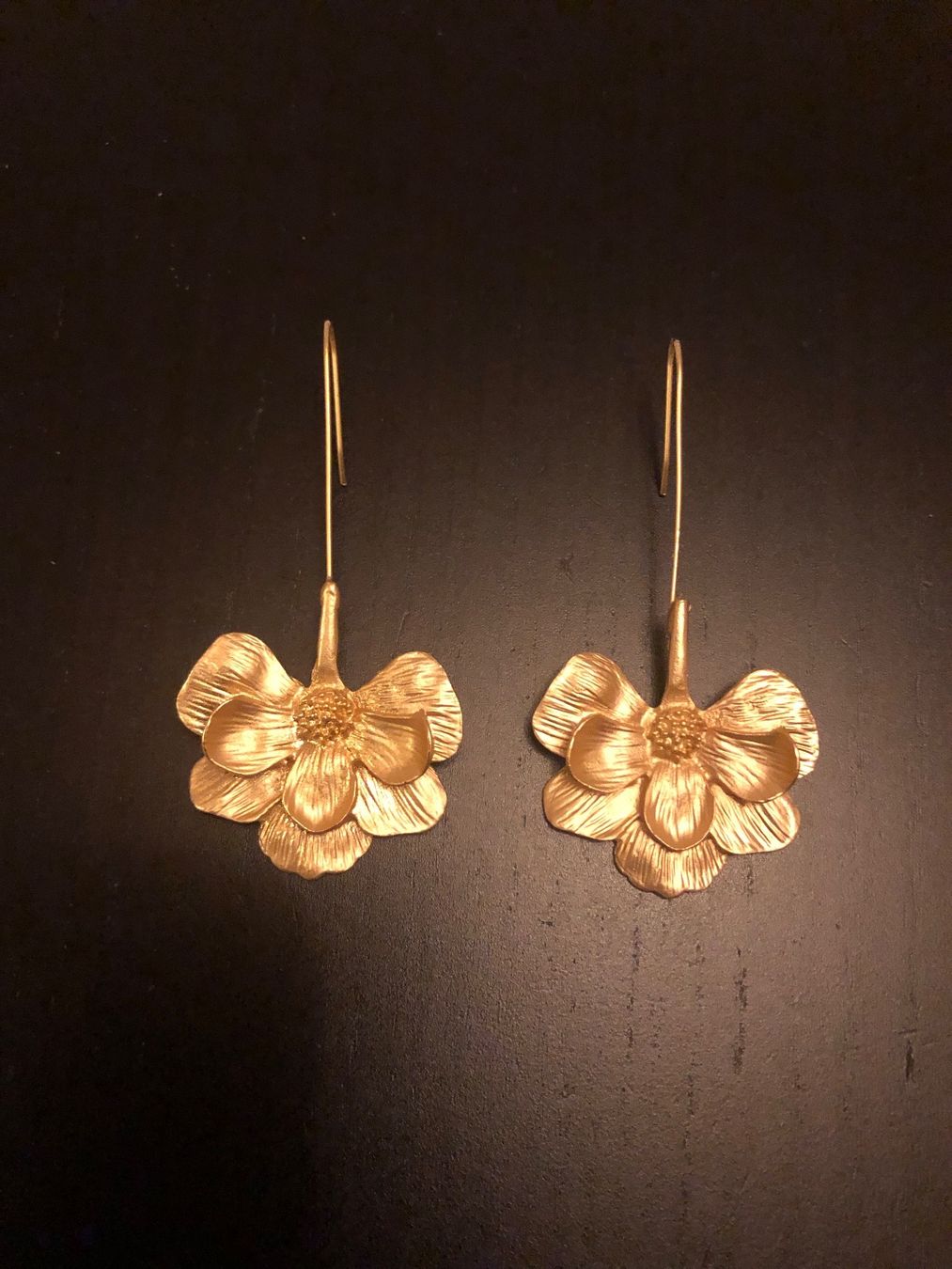 Orecchini pendenti & Orecchini a lobo: Ohrringe Blume (massiv) / Nr.147 – Nuovo (secondo la descrizione) da Gams venduto da Mariawicca