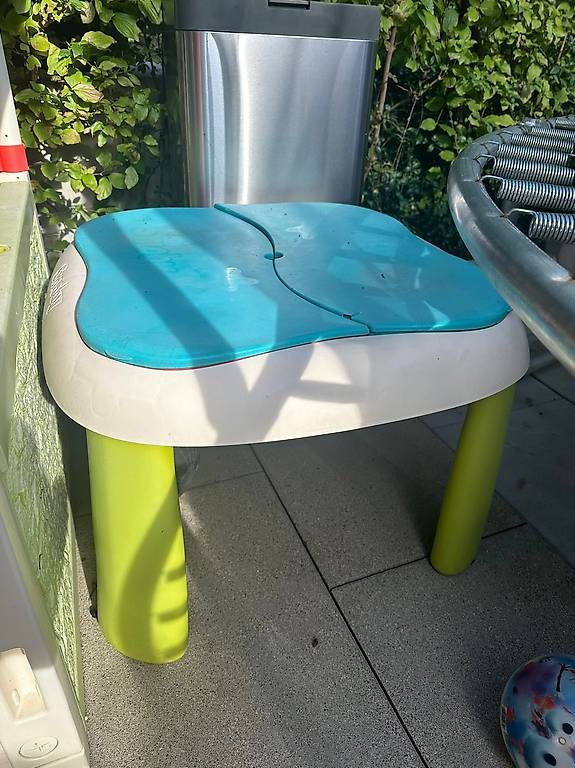 Sabbiera per bambini: Smoby Sand- und Wasserspieltisch – Usato da Oberrohrdorf venduto da nue_ibishi