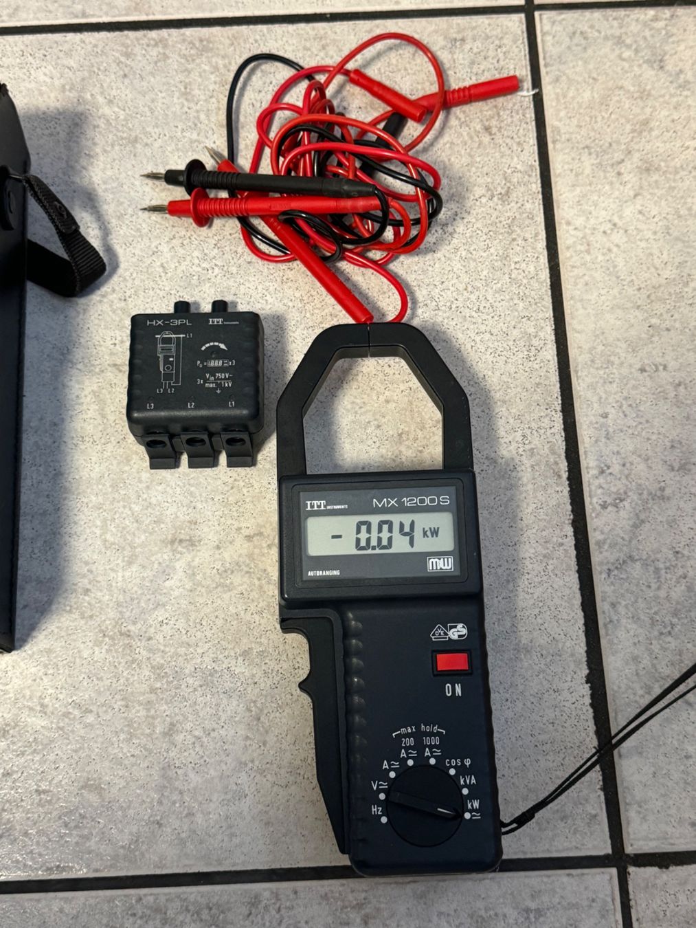 Misurare: ITT Instruments MX 1200S Digitales Klemmmultimeter – Usato da Kaiseraugst venduto da Drasa 1