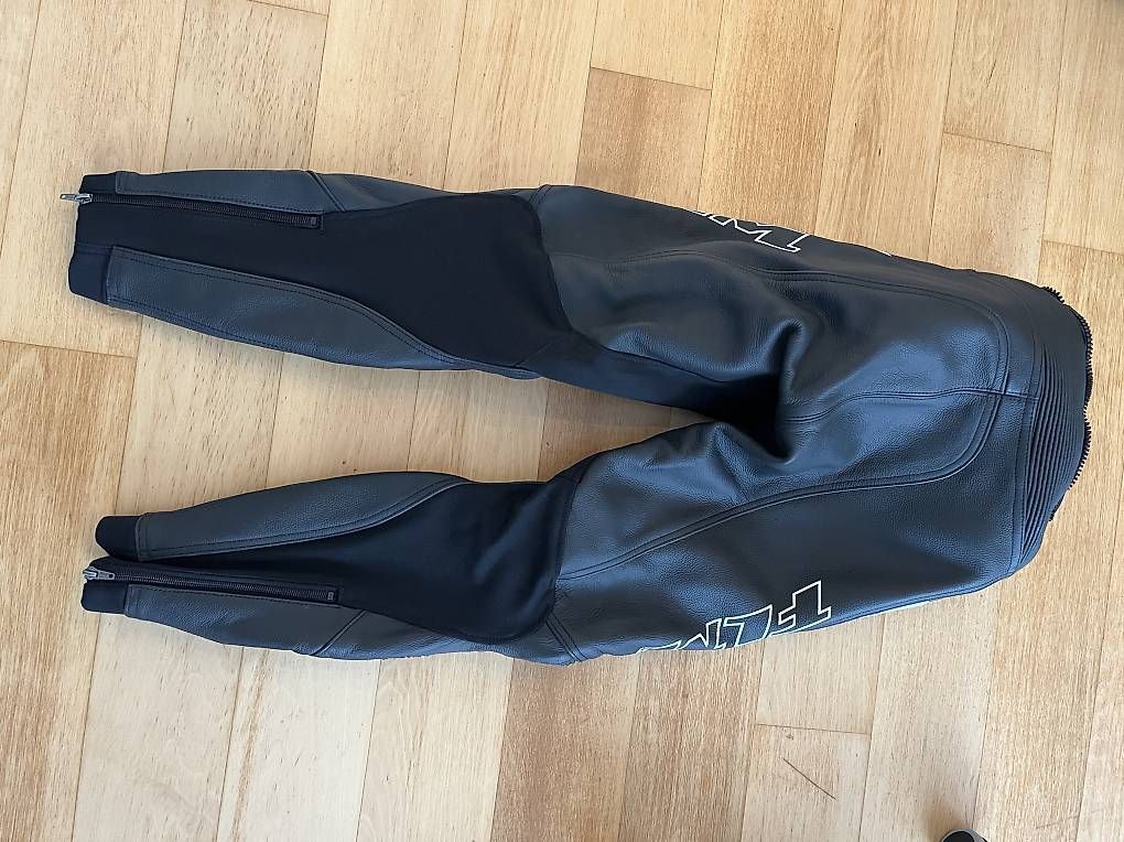 Hosen: Motorradhosen (Leder) - Preis VB – Gebraucht aus Wolfhausen von dom_w 1