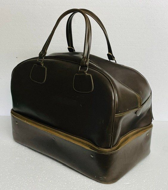 Borse: Alte Reisetasche auf Kunstleder – Usato da Oberrieden venduto da Ket25 2