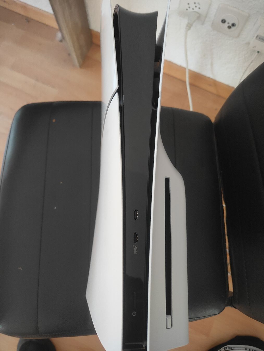 Sony Console: Playstation 5 mit CD Laufwerk – Usato da Schliern b. Köniz venduto da cki_qxj2 1