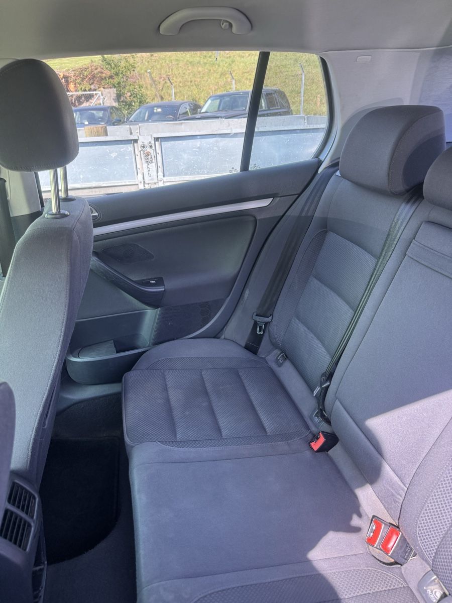 VW Autos: VW Golf V 2.0 TDI 140PS – D'occasion à Wila par aut_x7dr 6