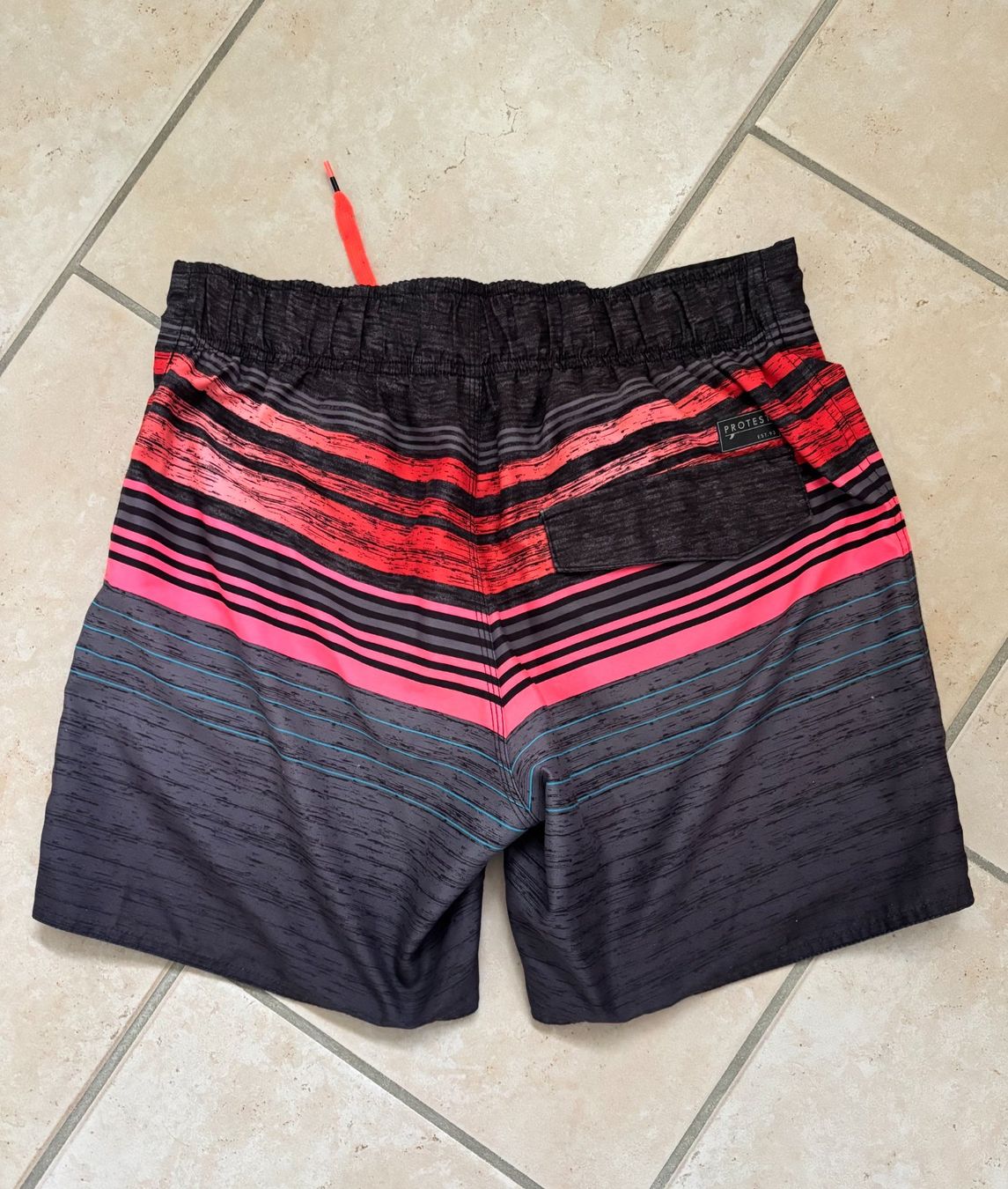 Badehosen: 2 Stk. Badehose / Billabong & Protest – Gebraucht aus Biel-Benken BL von Bergerr 5
