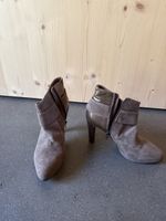 Elegante Wildleder Stiefeletten, Gr. 38, ideal für Herbst!