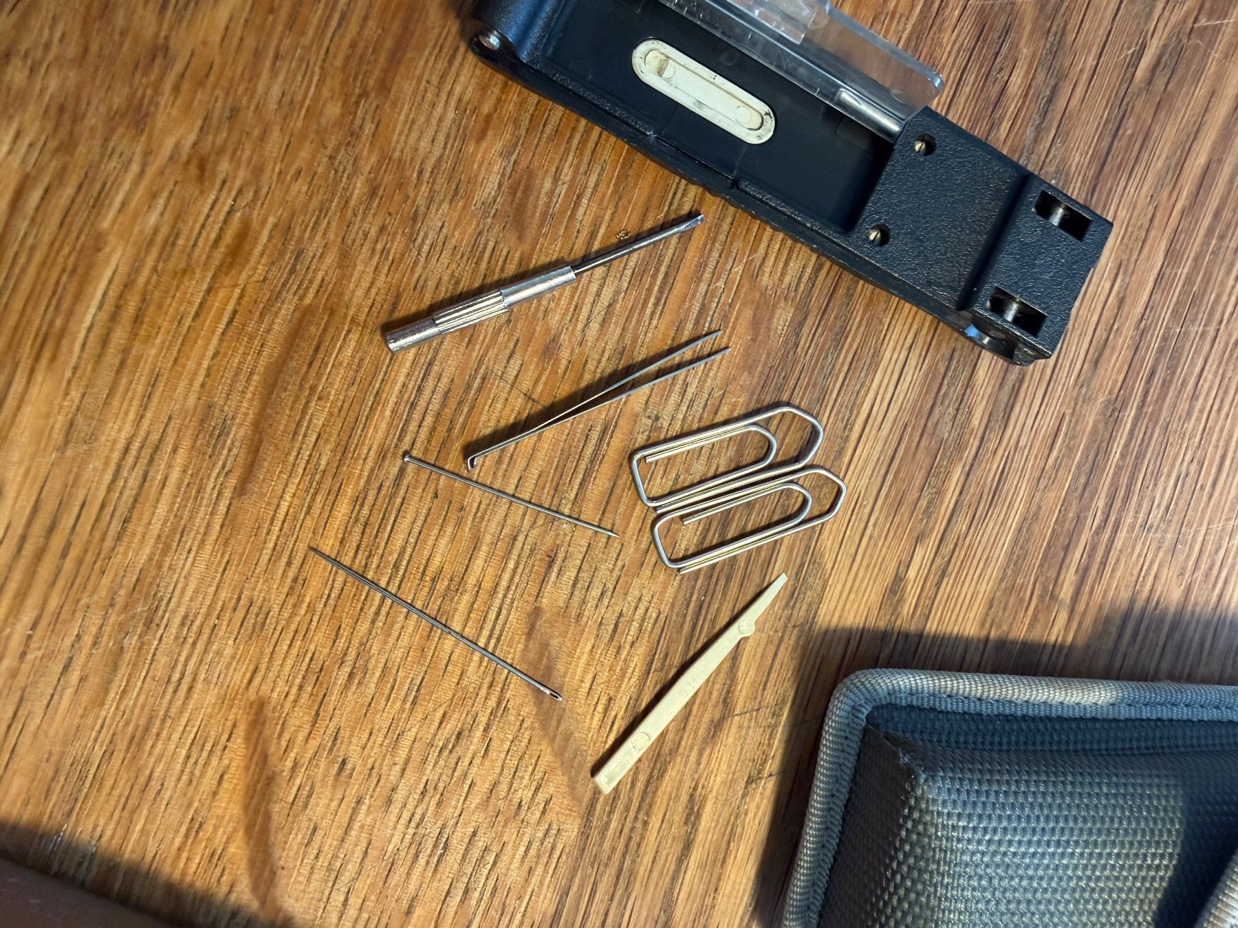 Gerber Coltelli tascabile: Gerber Mini Tool Lampe Schweizer Taschenmesser Multitool ... – Usato da Niederhasli venduto da swissbrocki 6