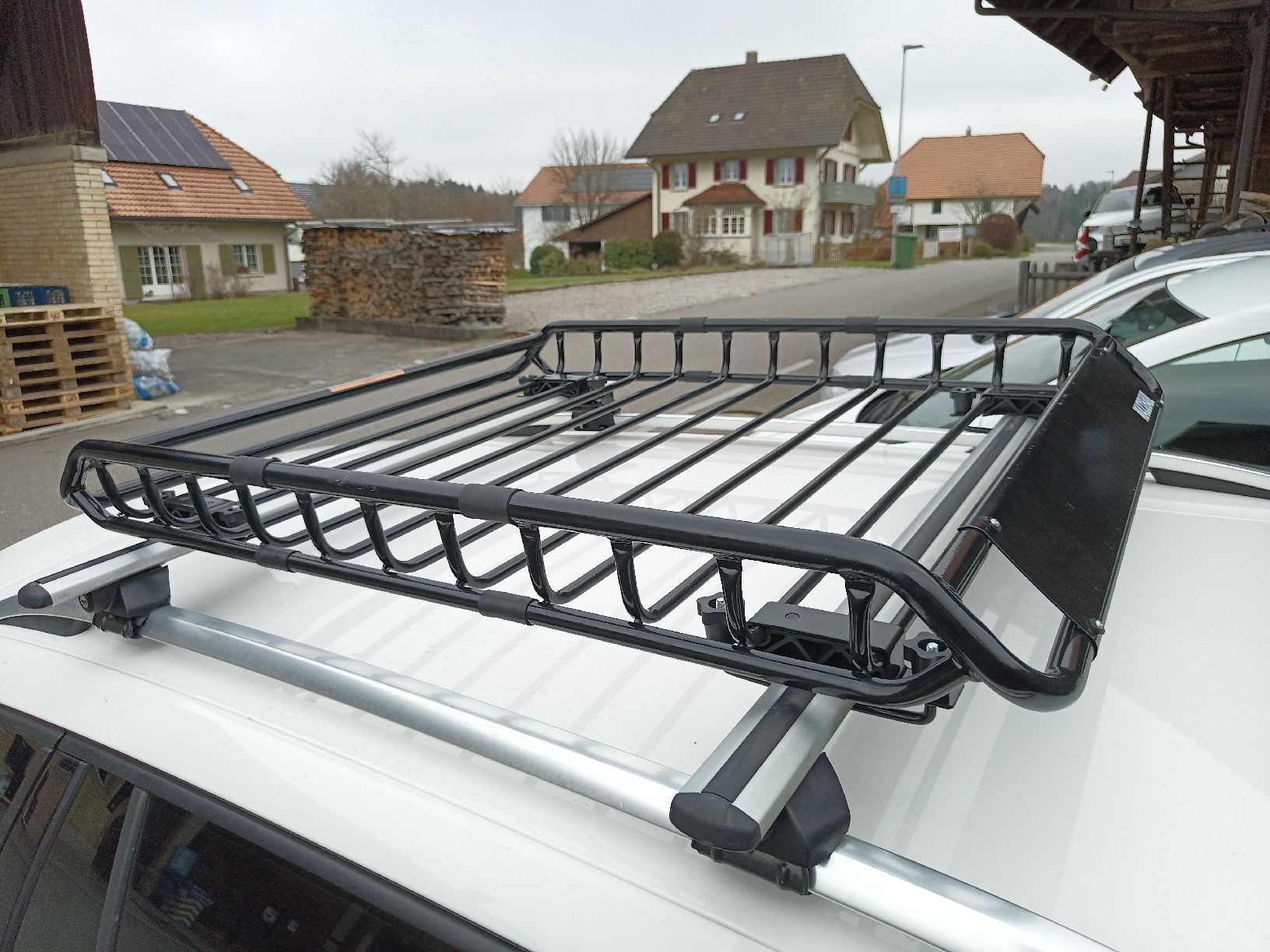 Portapacchi: Maxxhaul Dachkorb fürs Auto – Nuovo (secondo la descrizione) da Rapperswil /Be venduto da HS-Racing