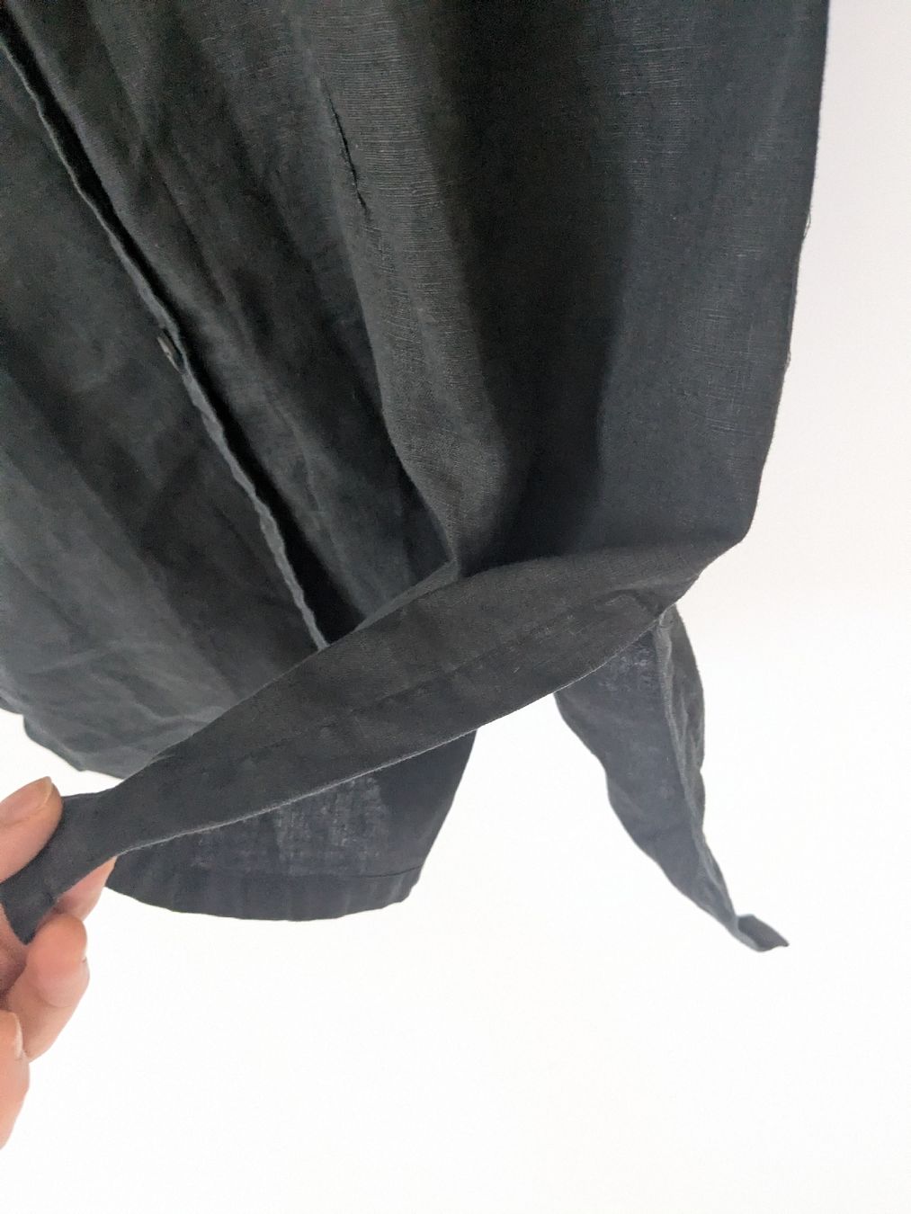 Chemisiers: Damen Hemdbluse schwarz Grösse 40 Leinen  – D'occasion à Rorschach par olg_5qq2 2