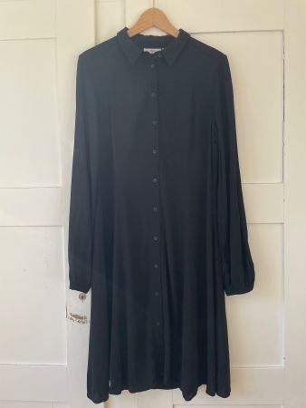 Schönes Hemdblusenkleid/Blusenkleid von minimum Gr 38