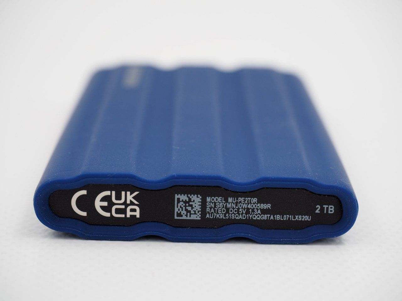 Samsung Harddisks: SAMSUNG T7 Shield SSD 2TB (26080313) – Gebraucht aus Zürich von fundsachenverkauf 1