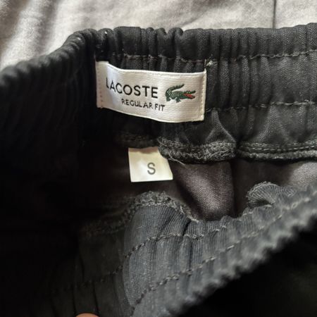 Lacoste Shorts schwarz Grösse S Regular Fit