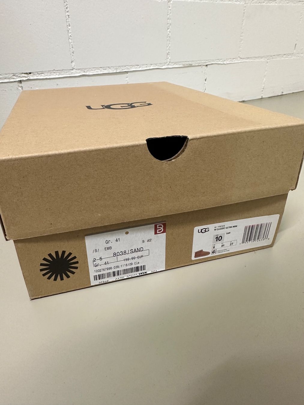 Ugg Scarpe da donna: Original UGG Boots - US 10 / EU 41 – Nuovo (secondo la descrizione) da Kloten venduto da niinaa.5 3