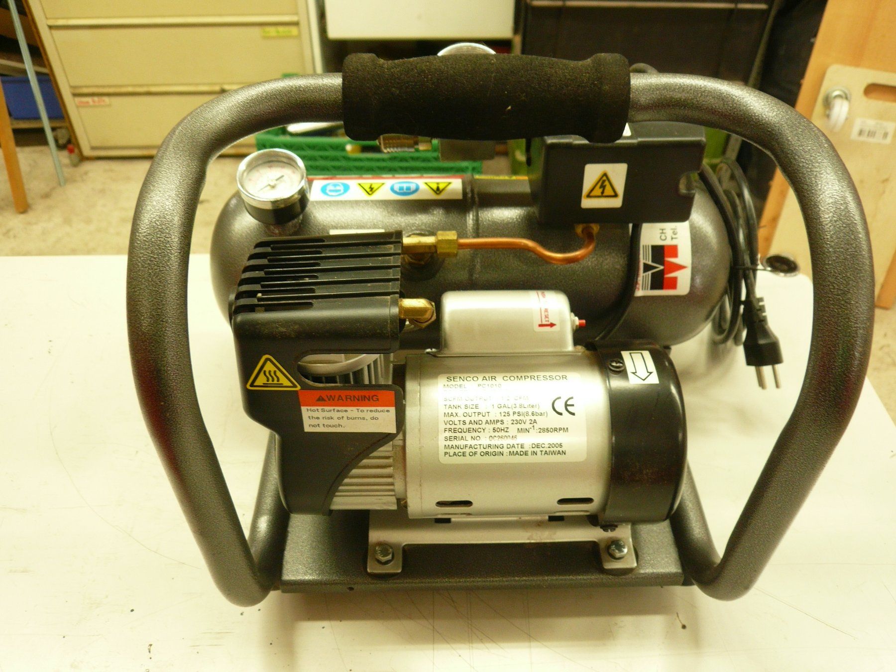 Compressori: KOMPRESSOR SENCO 125D / PC1010 FÜR BAUSTELLE ODER AIRBRUSH – Nuovo e nell'imballaggio originale da Pfaffnau venduto da nolff 5