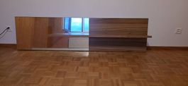 Wandspiegel mit Ablagefläche