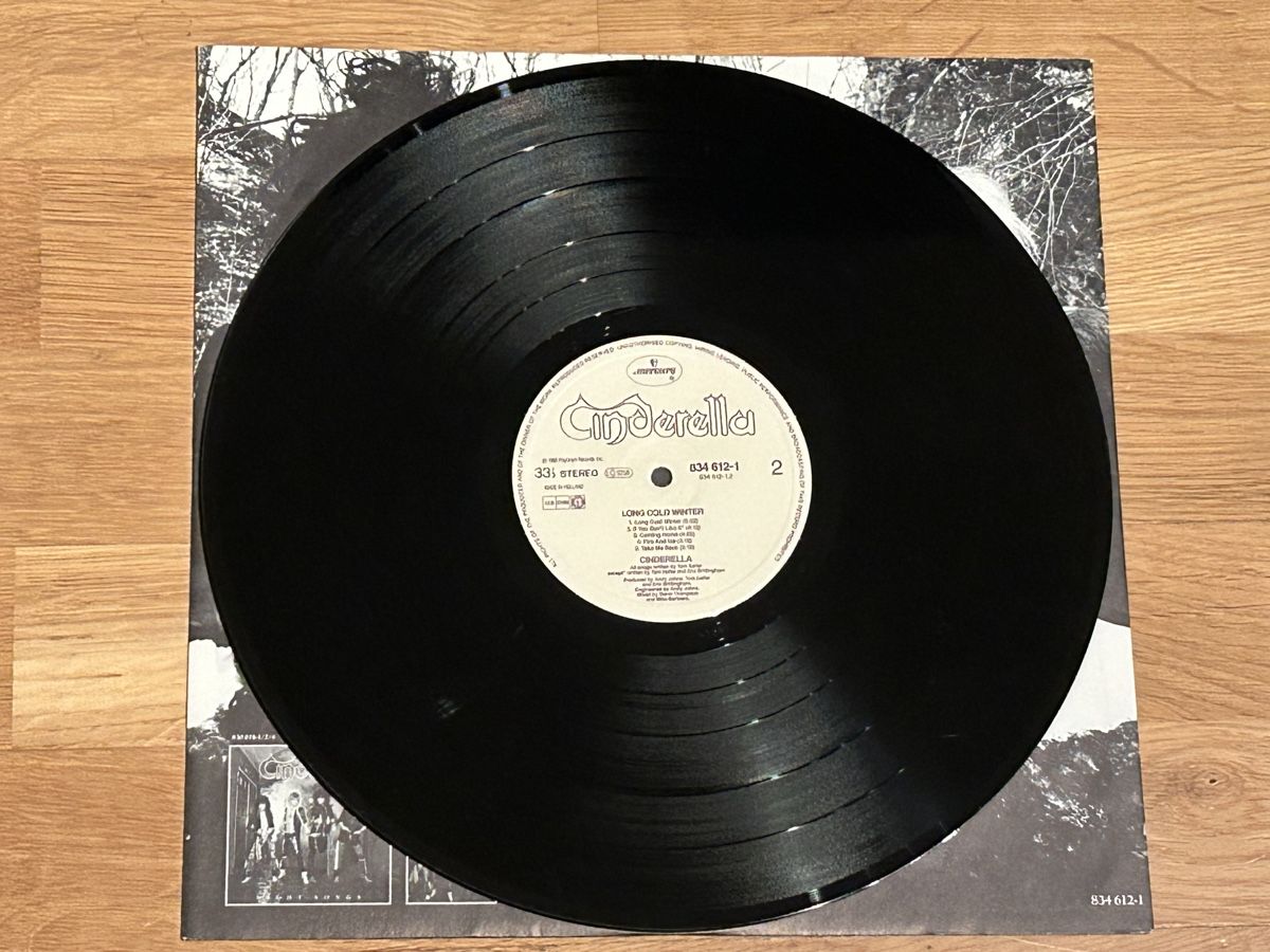 Vinyles: Cinderella. 1988. Long Cold Winter – D'occasion à Faulensee par Mizuno06 5