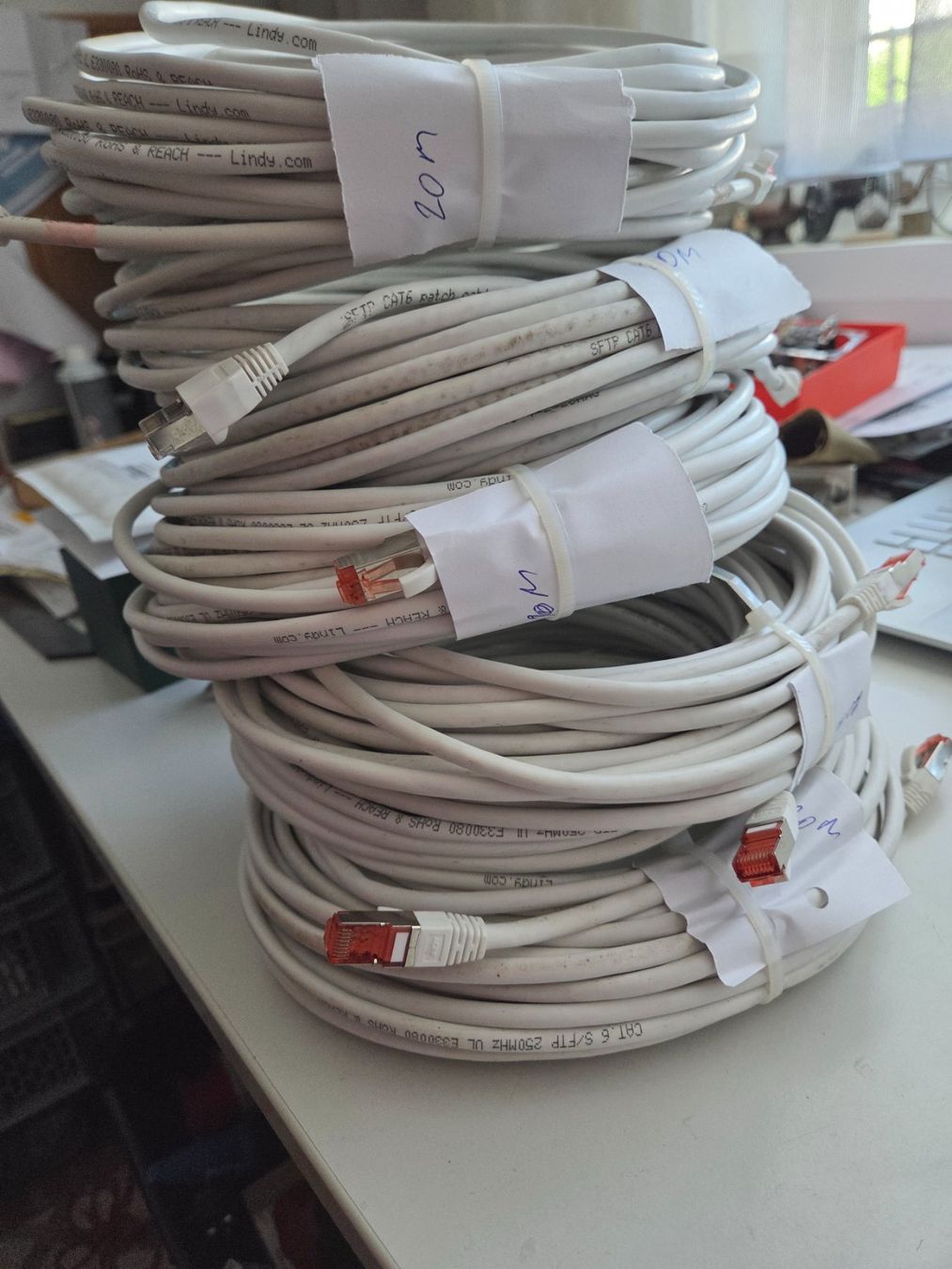Cavi: Patchkabel Cat6 RJ45 UKV 20m Ethernetkabel Internetkabel – Usato da Zürich venduto da Alibaba1234 3