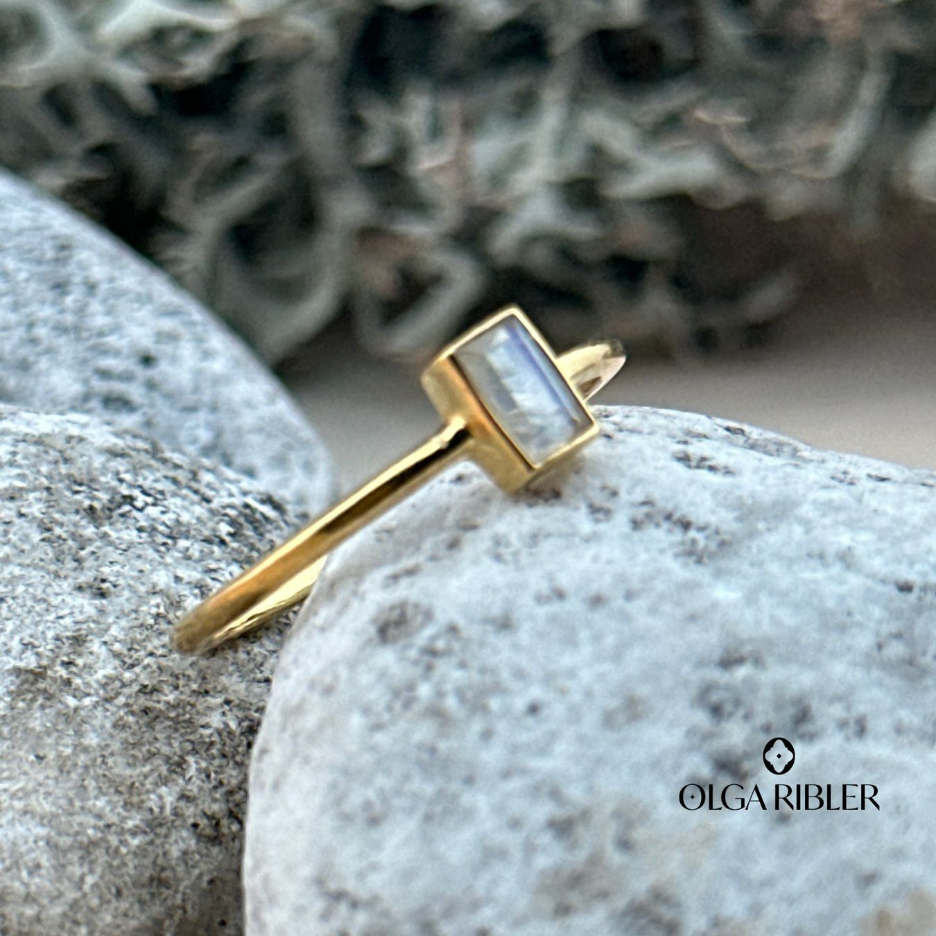 Olga Ribler Anelli: Mondstein Ring Silber filigran Grösse 56 – Nuovo (secondo la descrizione) da Luzern venduto da Schmuckoutlet